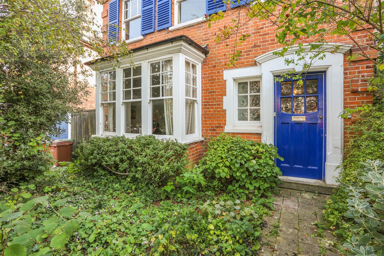 CHAIN FREE! Available for the first time in over 40 years and located in one of the most sought-after roads in Dartmouth Park opposite Parliament Hill Fields, this characterful detached house offers generous accommodation (approximately 2119 Sq Ft/197 Sq M or 3061 Sq t/284 Sq M including loft ...