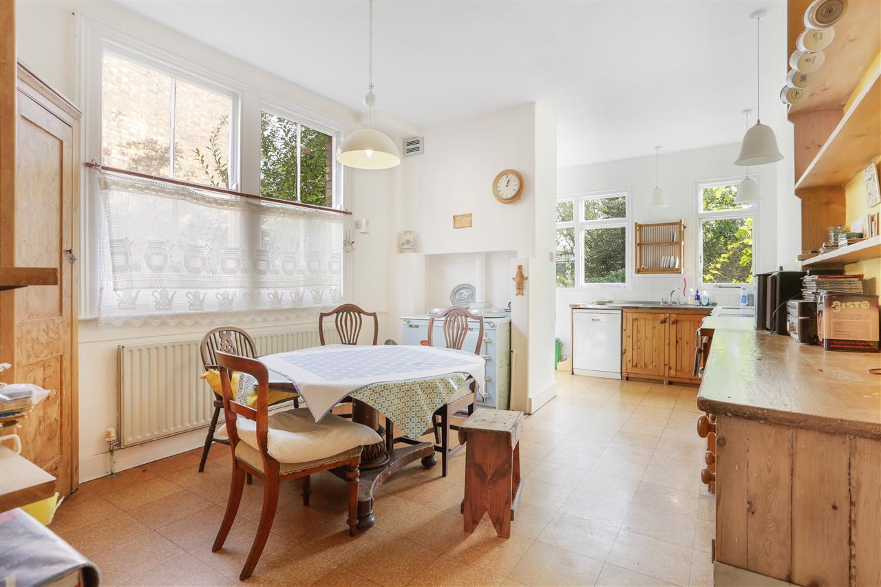 4 bed detached house for sale in St Albans Road 1