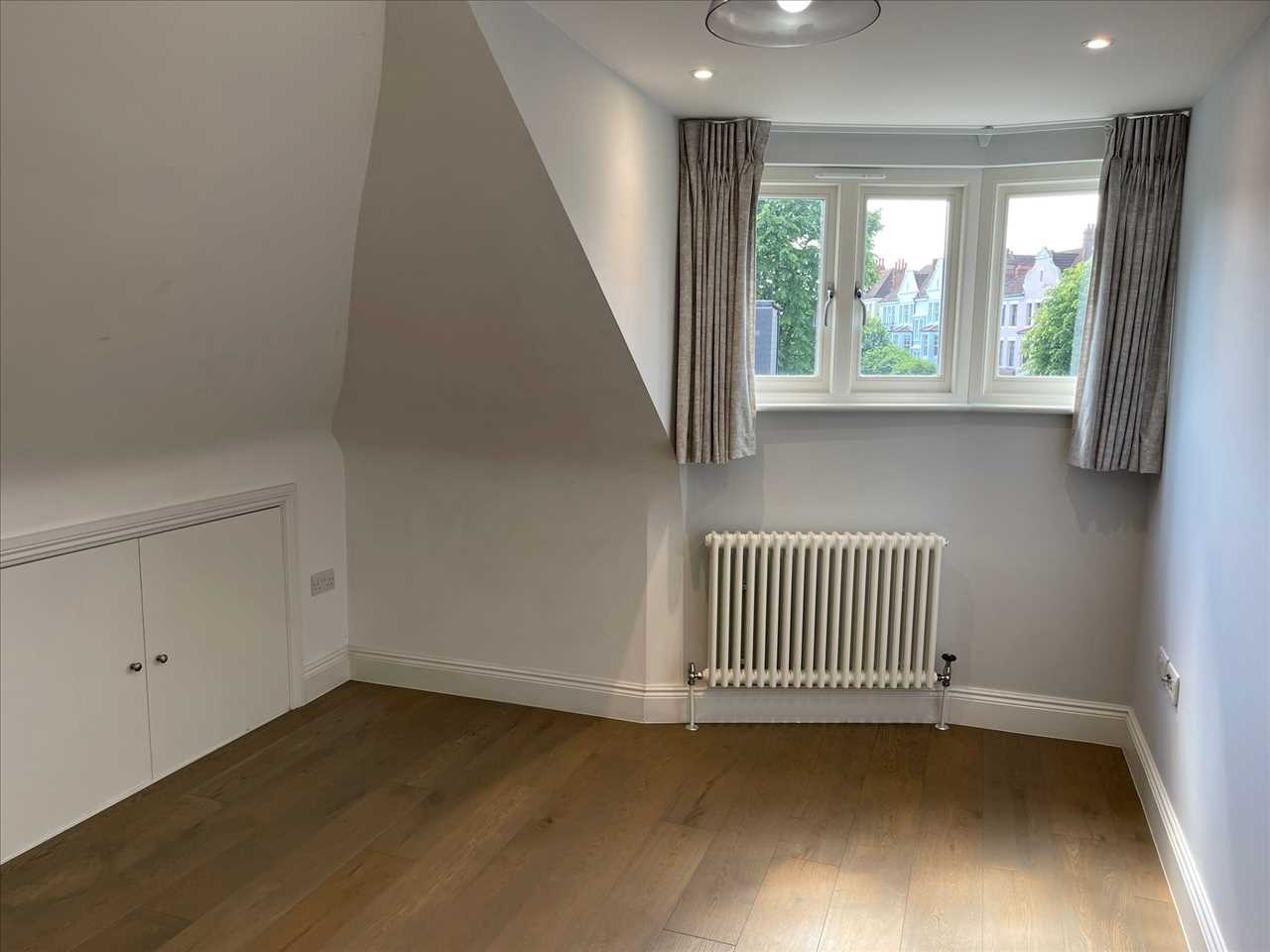 1 bed flat to rent in Carleton Road 2