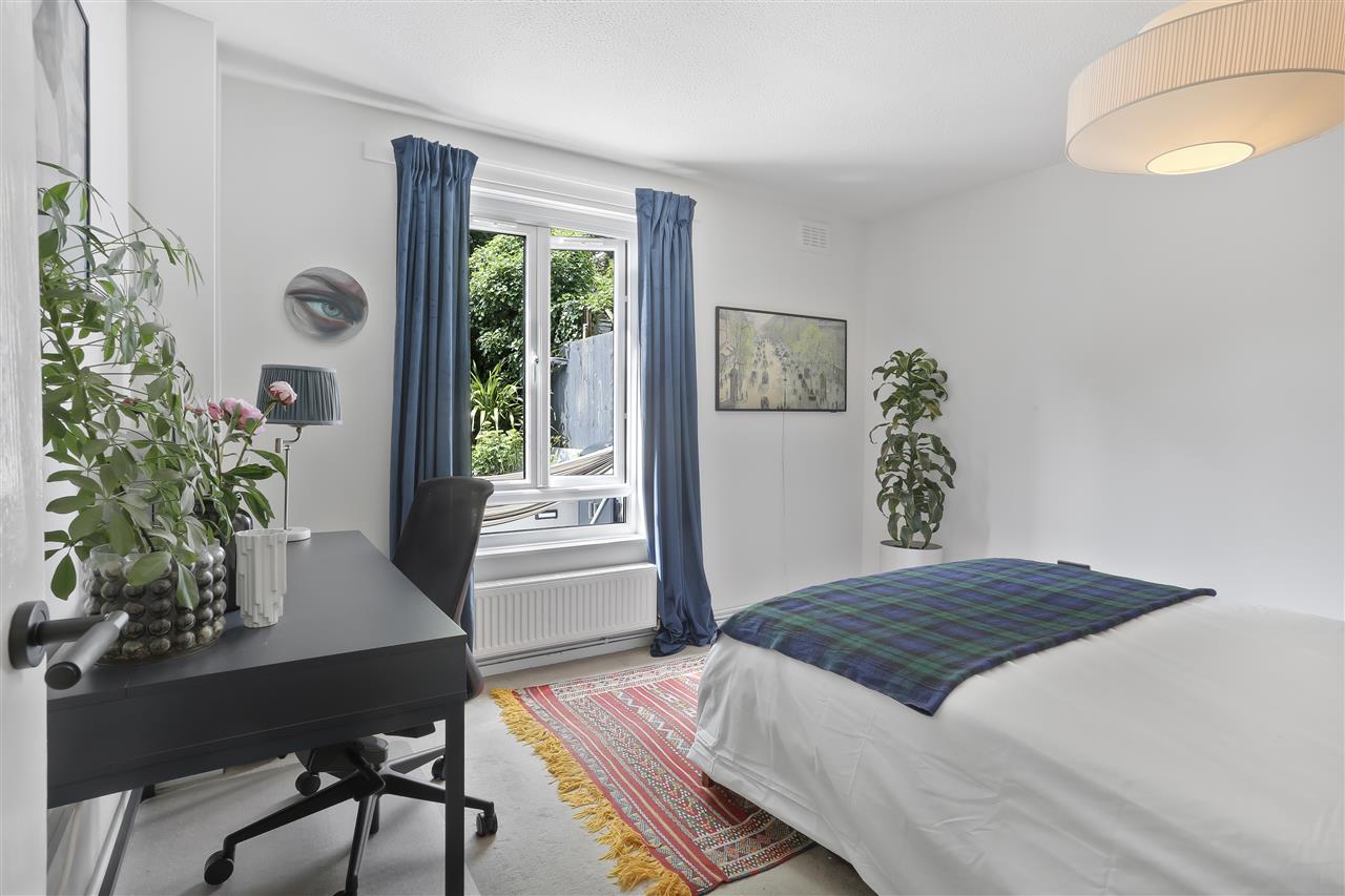 1 bed flat for sale in Bredgar Road  - Property Image 5