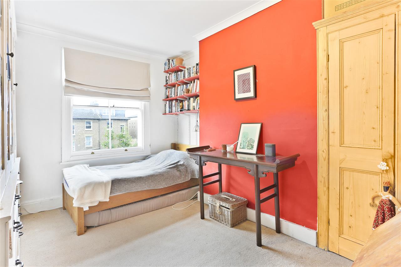 5 bed terraced house for sale in Mercers Road 19