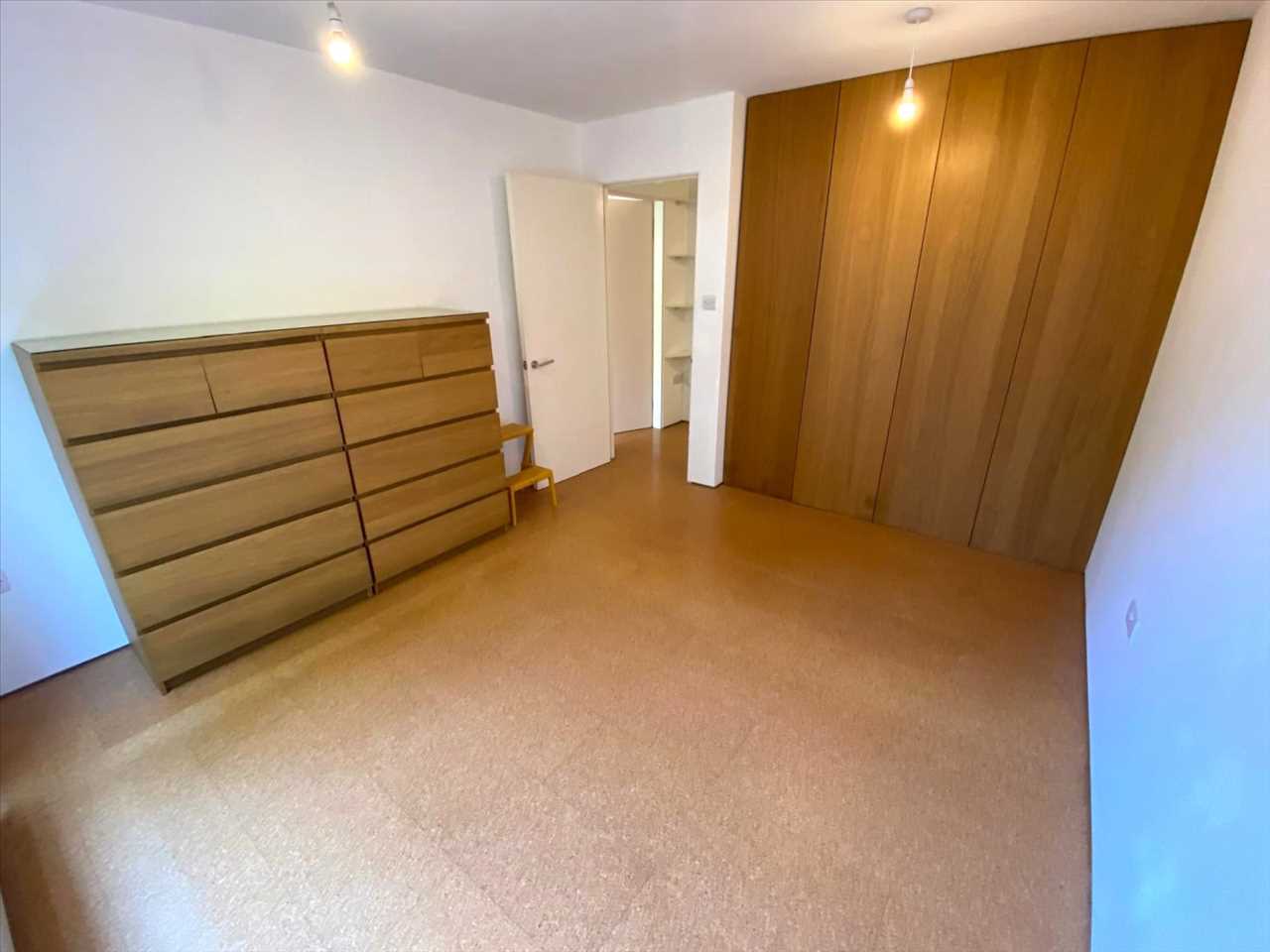 1 bed flat to rent in Hilldrop Crescent 4