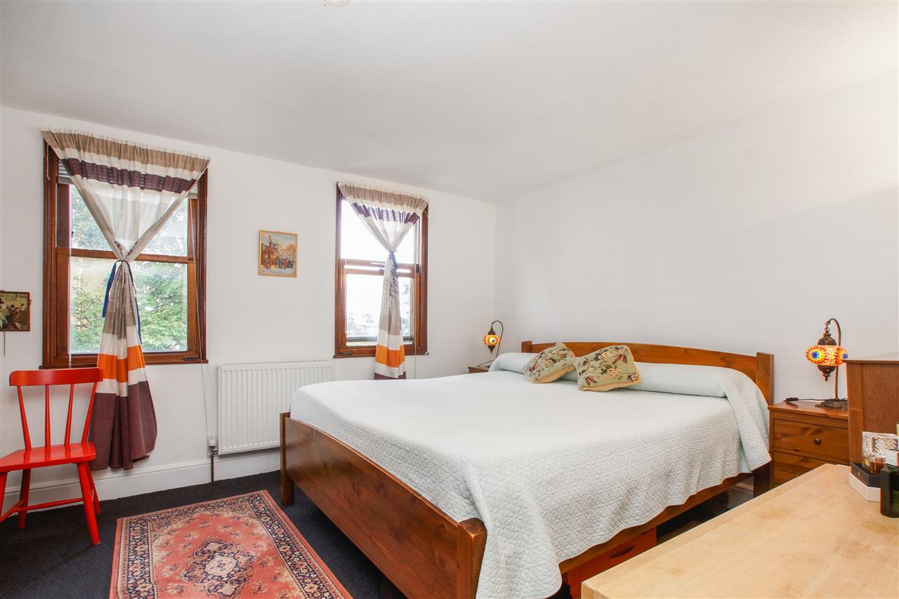 2 bed flat for sale in Torriano Avenue  - Property Image 9