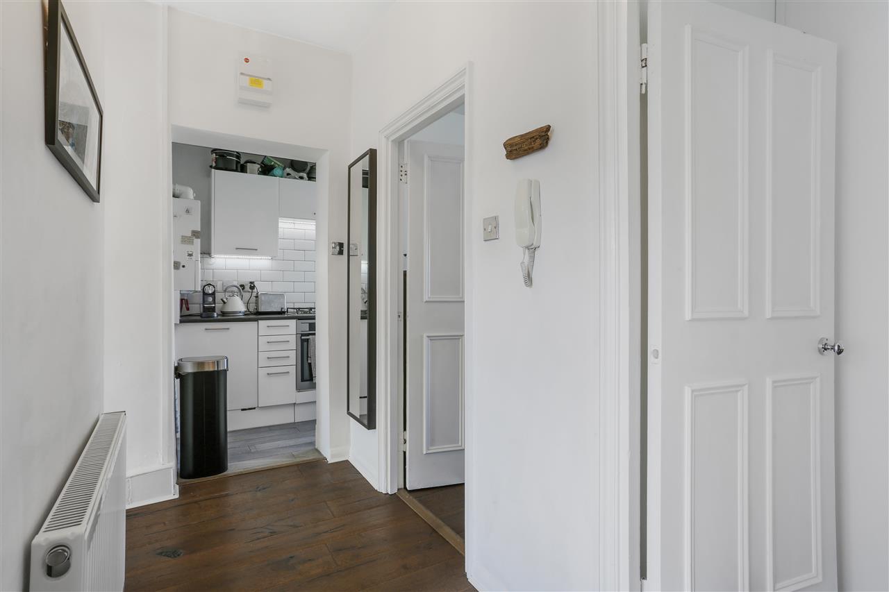 1 bed flat to rent in Tufnell Park Road 8