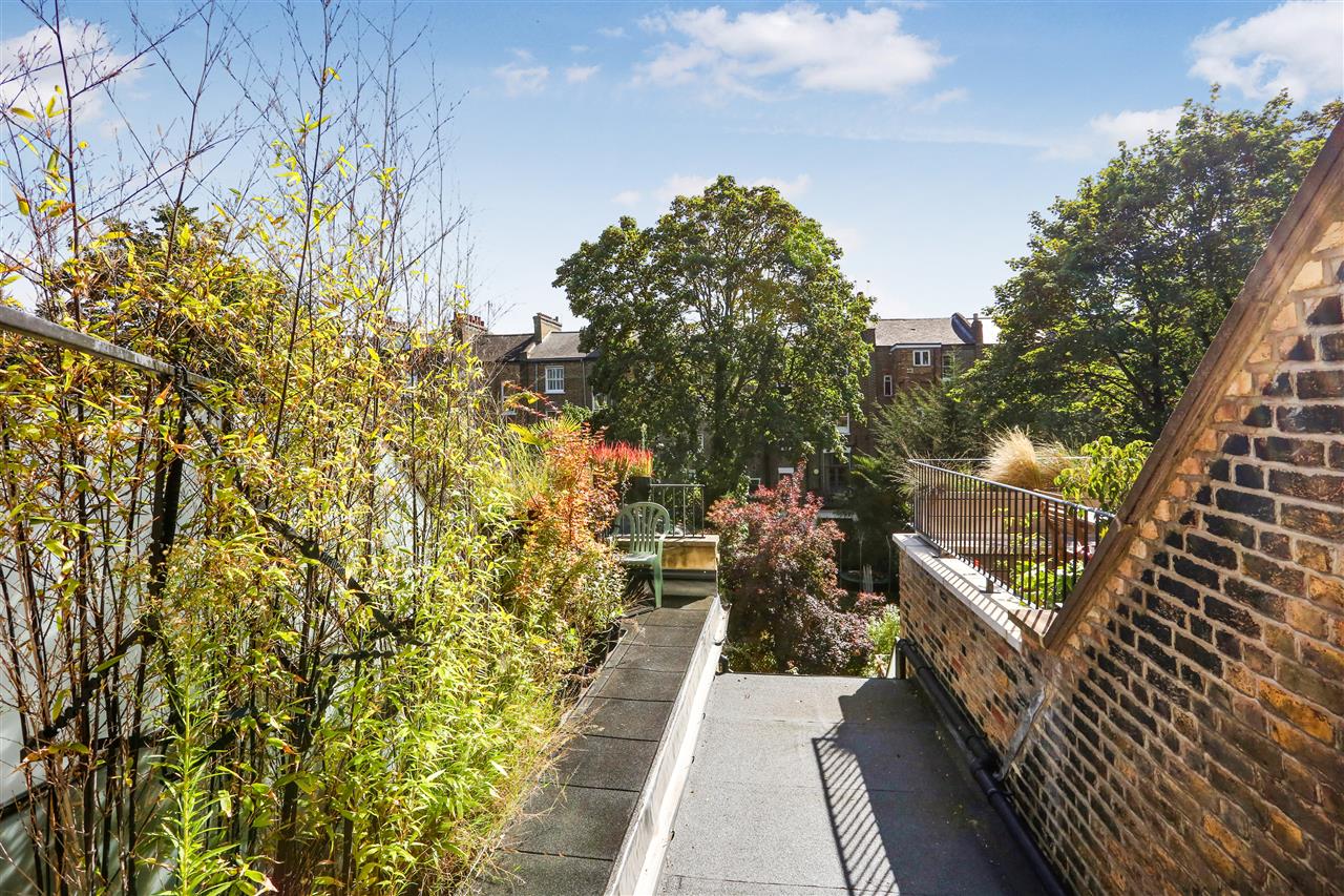 2 bed flat for sale in Mercers Road 7