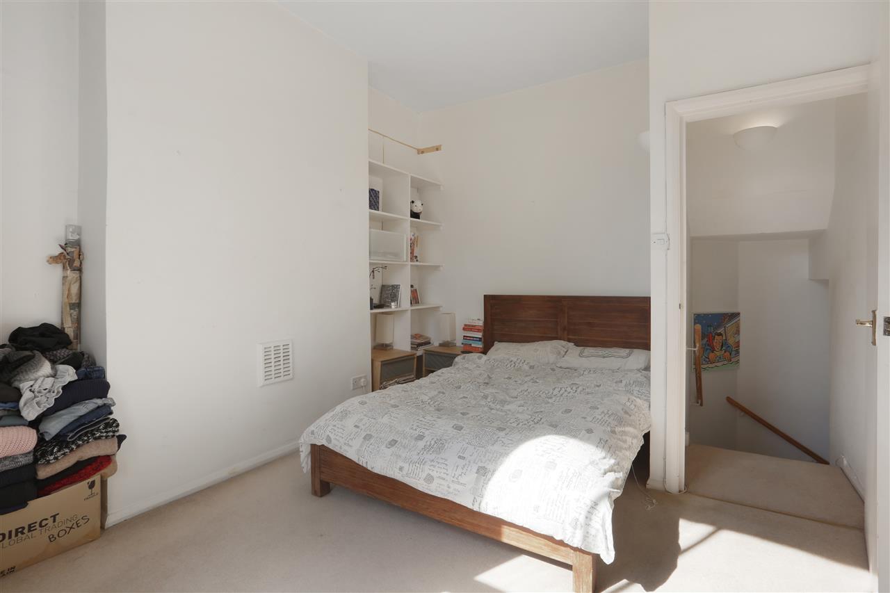 2 bed flat for sale in Mercers Road  - Property Image 14