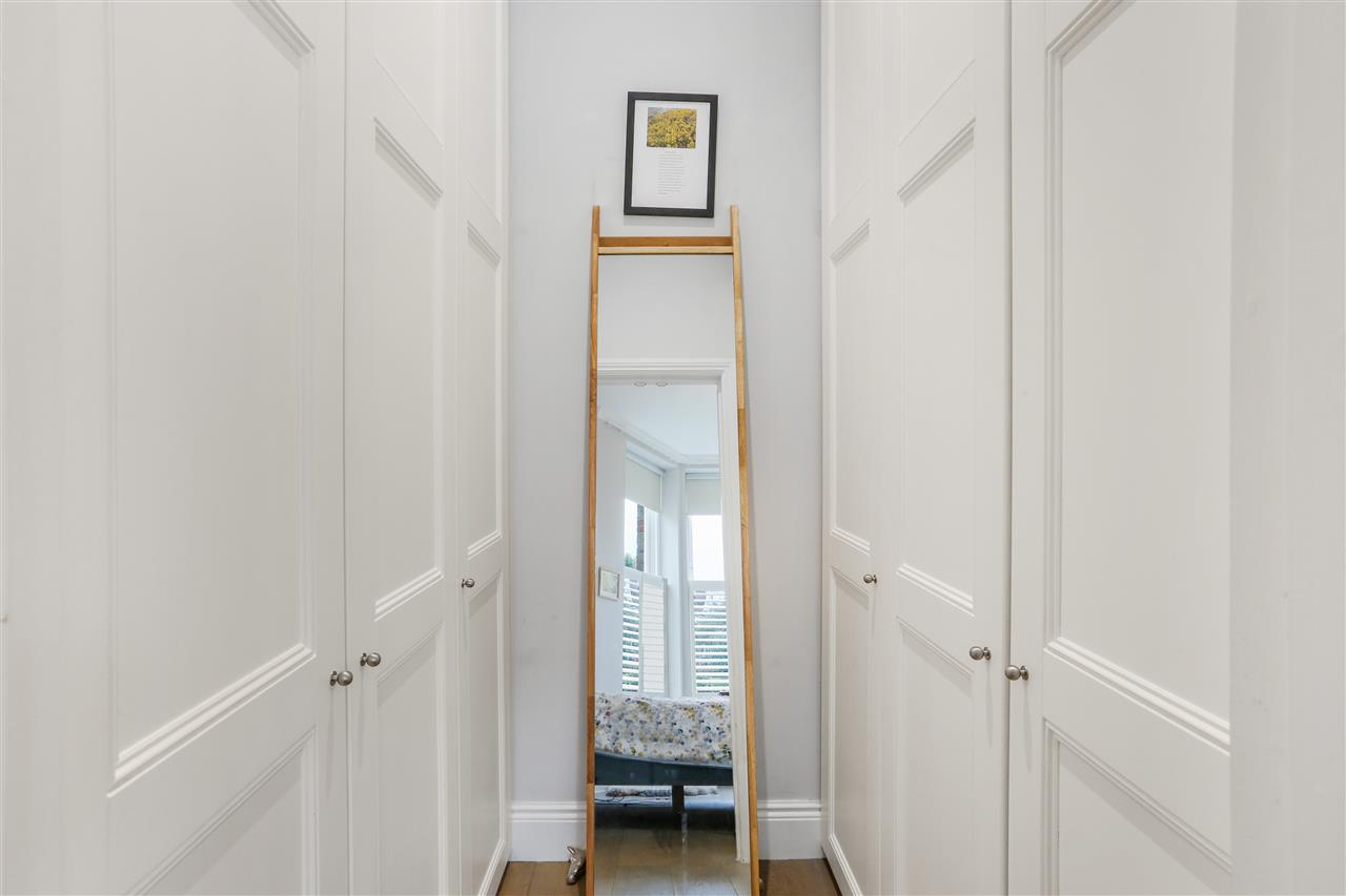 2 bed flat for sale in Carleton Road  - Property Image 14