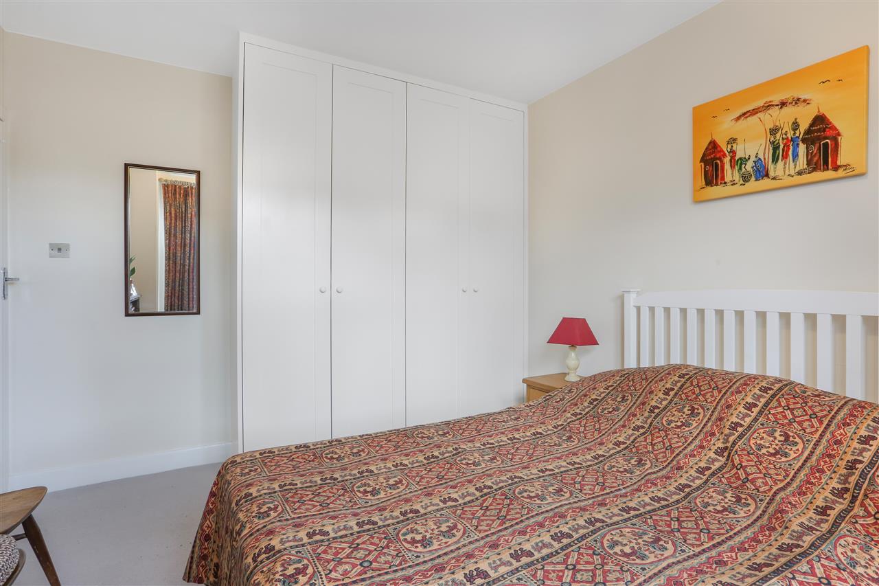 3 bed flat for sale 8