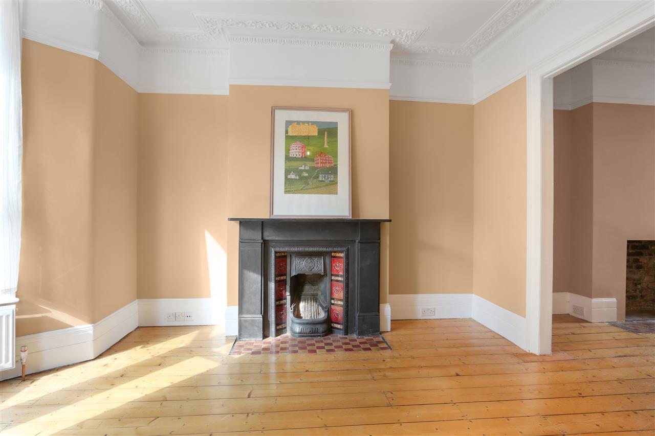 3 bed terraced house for sale in Yerbury Road  - Property Image 11