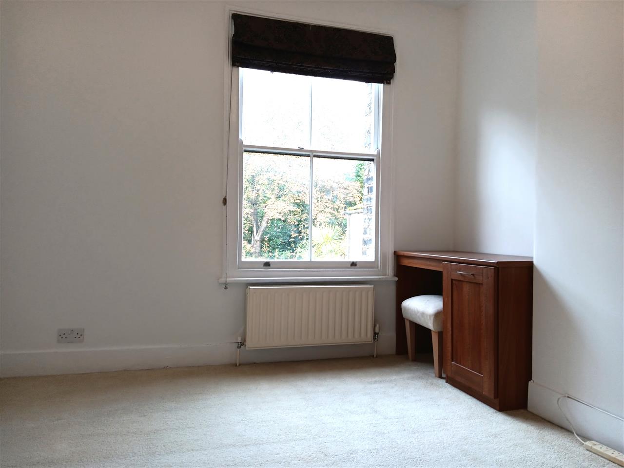 4 bed terraced house to rent in Tytherton Road 4