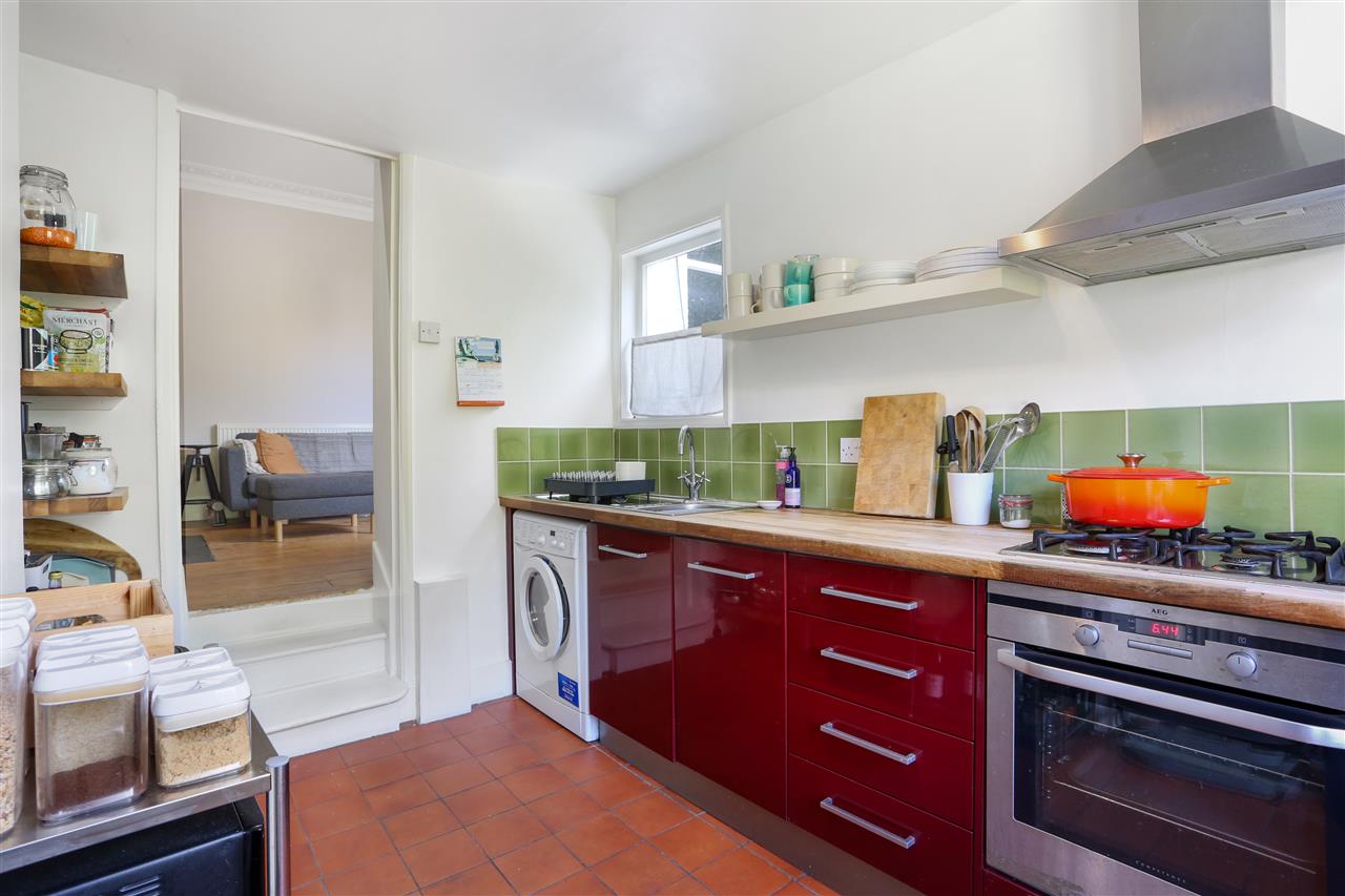 1 bed flat for sale in Southcote Road  - Property Image 4