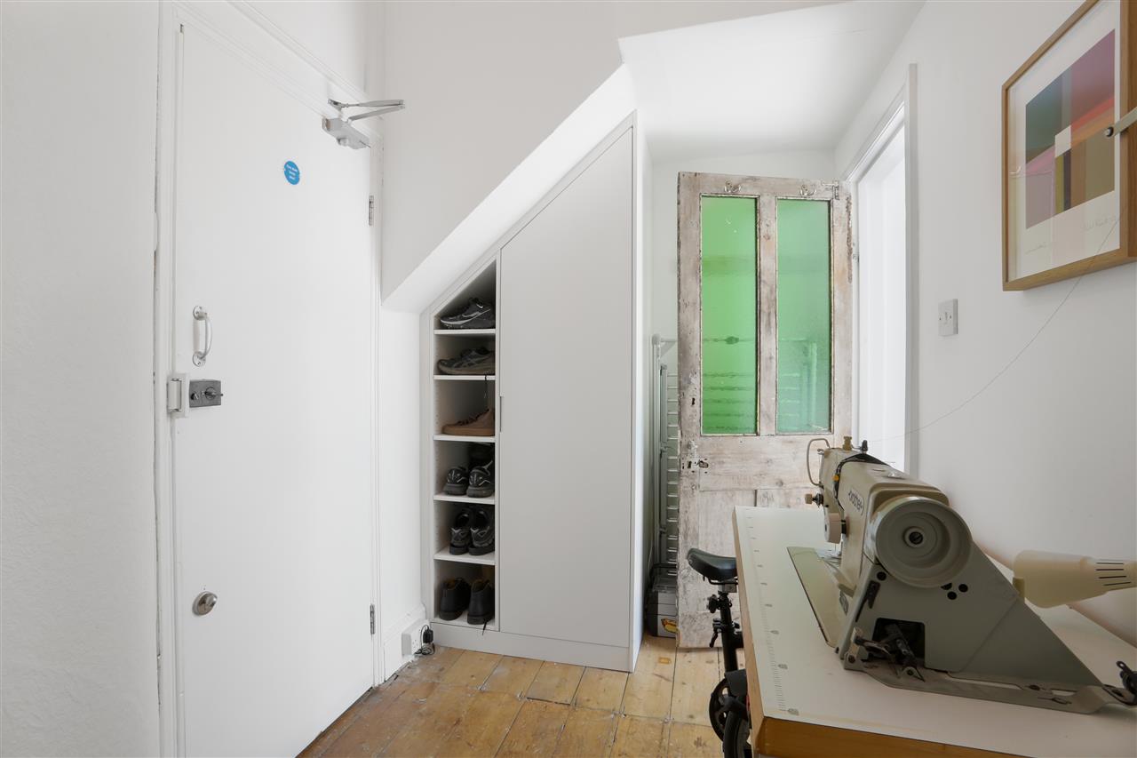 1 bed flat for sale in Southcote Road  - Property Image 14