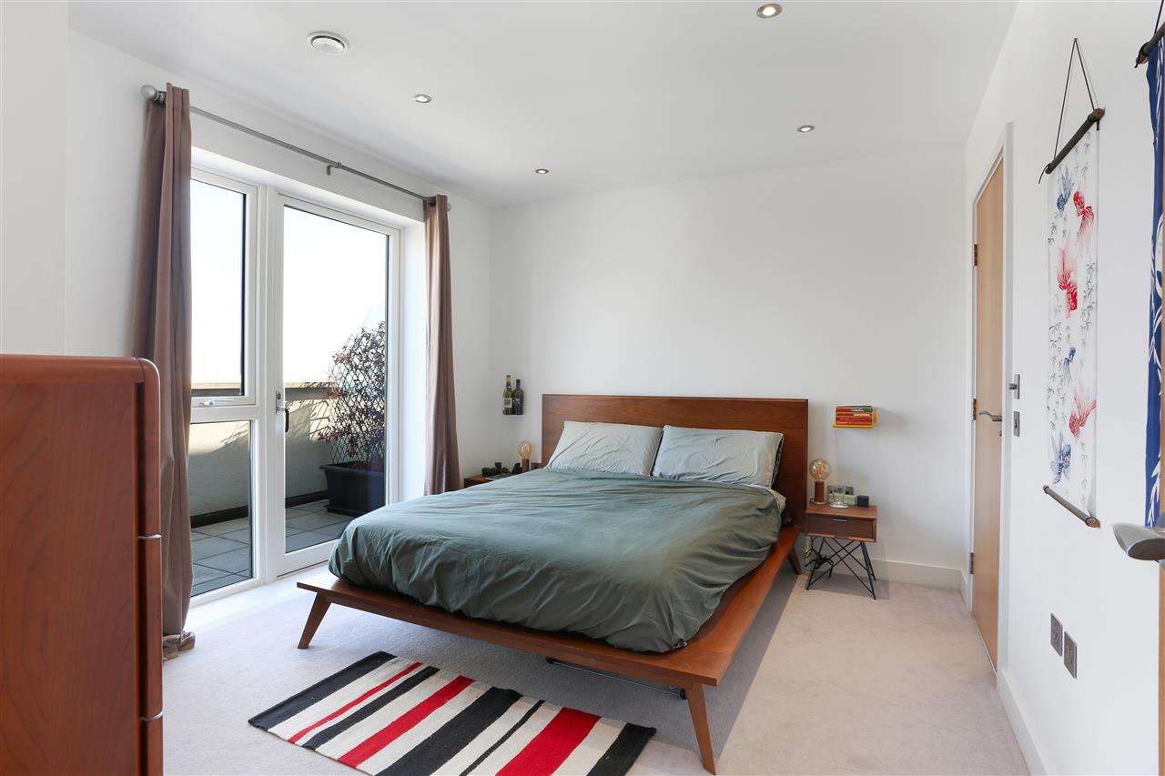 2 bed flat for sale in Dalmeny Avenue  - Property Image 8