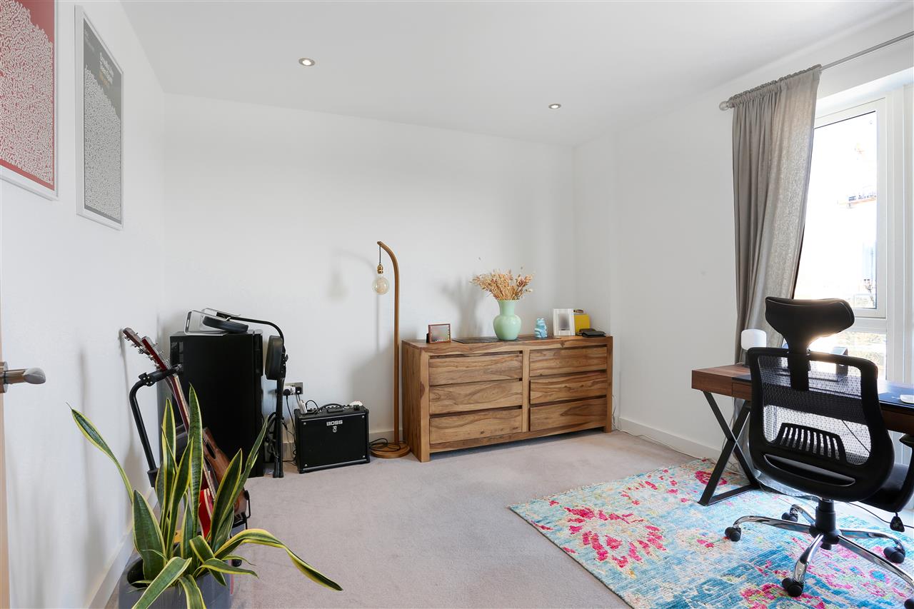 2 bed flat for sale in Dalmeny Avenue  - Property Image 12