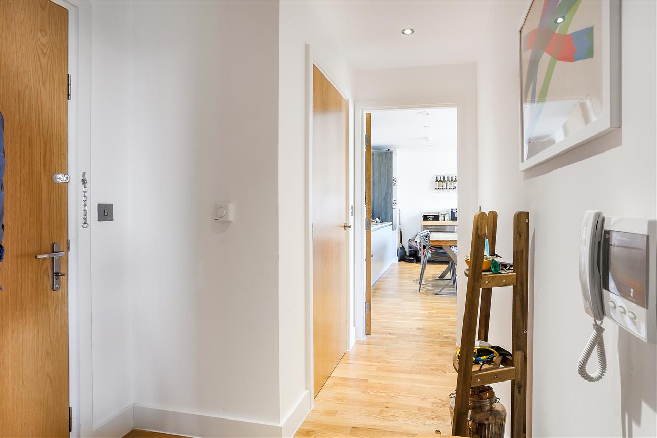 2 bed flat for sale in Dalmeny Avenue  - Property Image 15