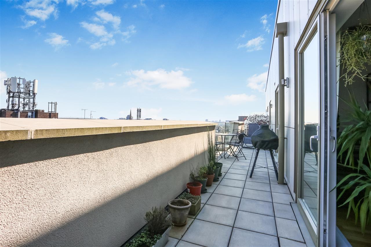 2 bed flat for sale in Dalmeny Avenue  - Property Image 18