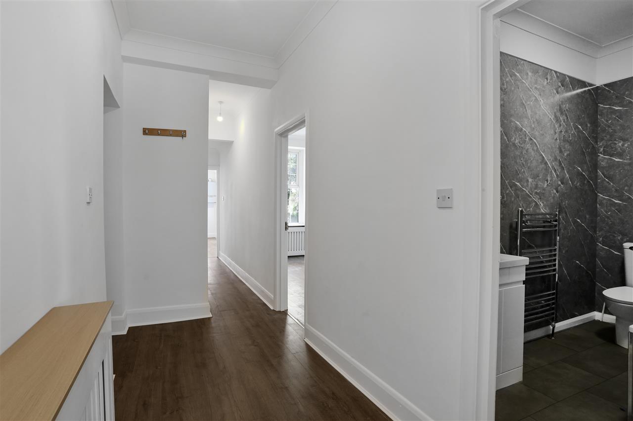 4 bed maisonette for sale in Torriano Avenue 8