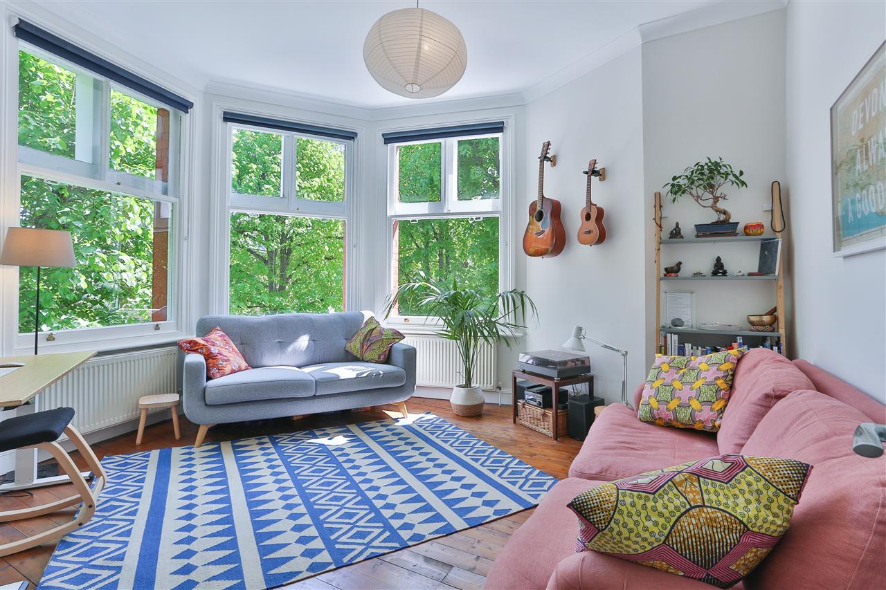 2 bed flat for sale  - Property Image 15