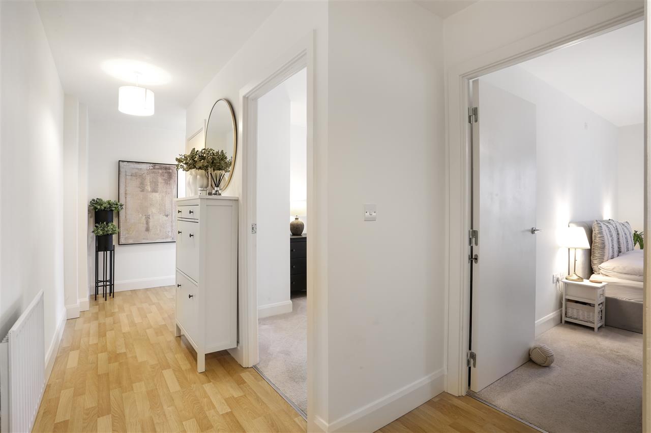2 bed flat for sale  - Property Image 17