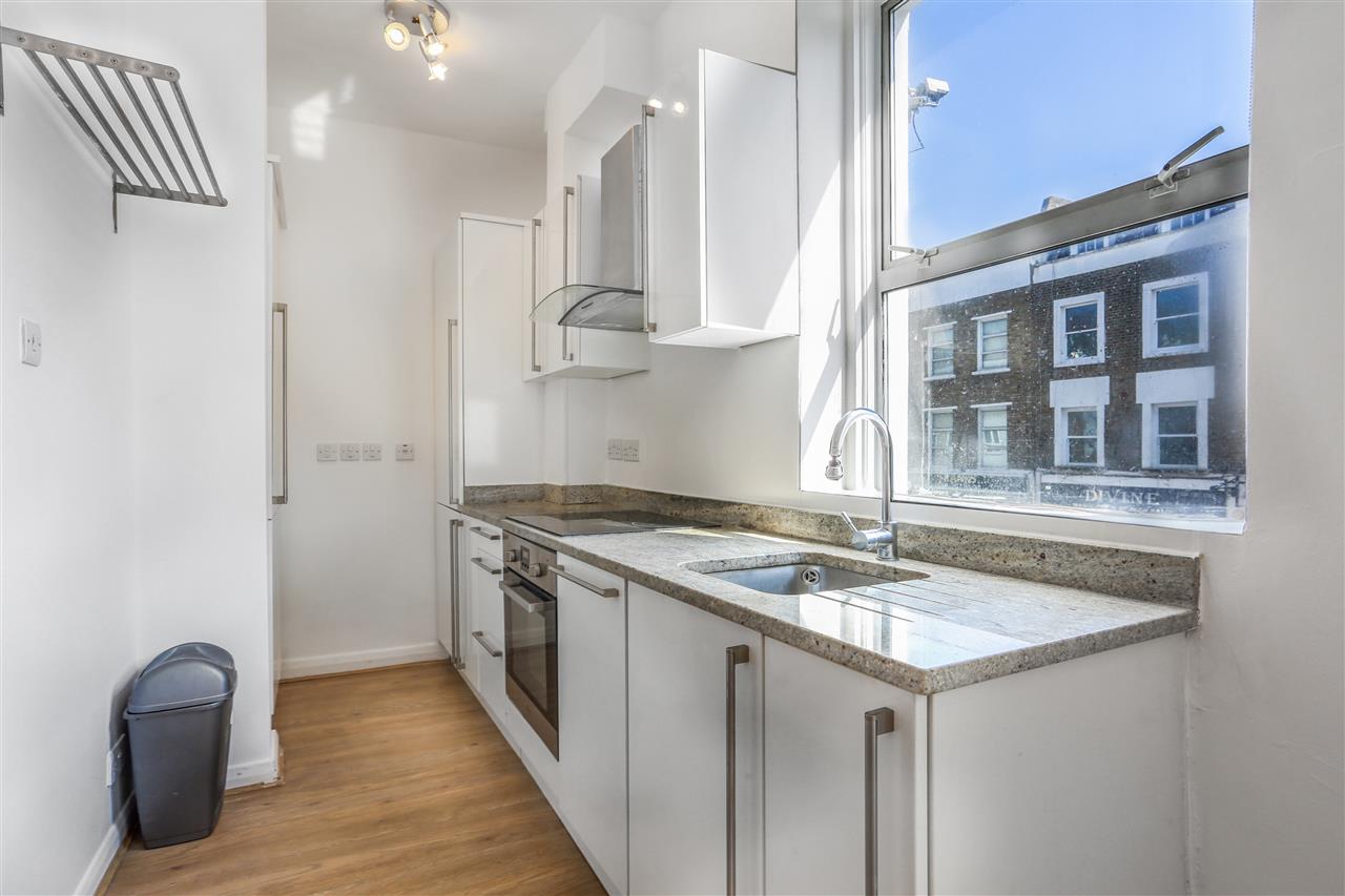 1 bed flat for sale in Queens Crescent  - Property Image 2