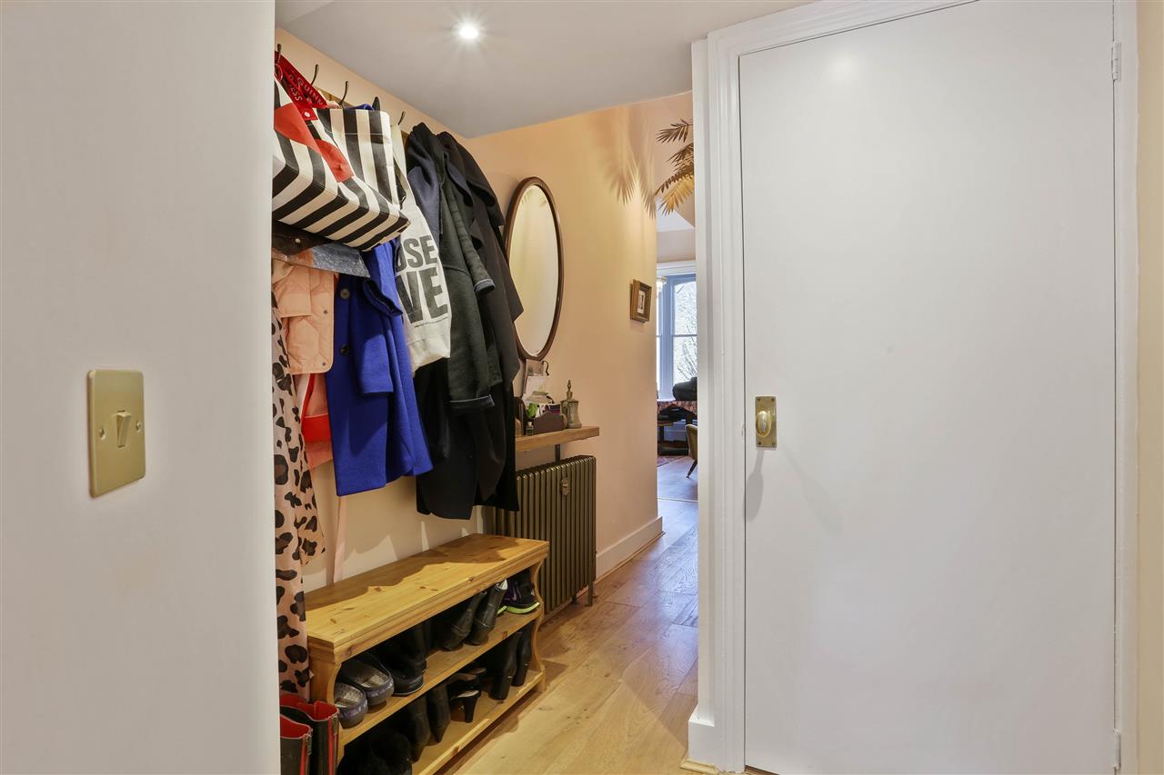 1 bed flat for sale in Huddleston Road 11