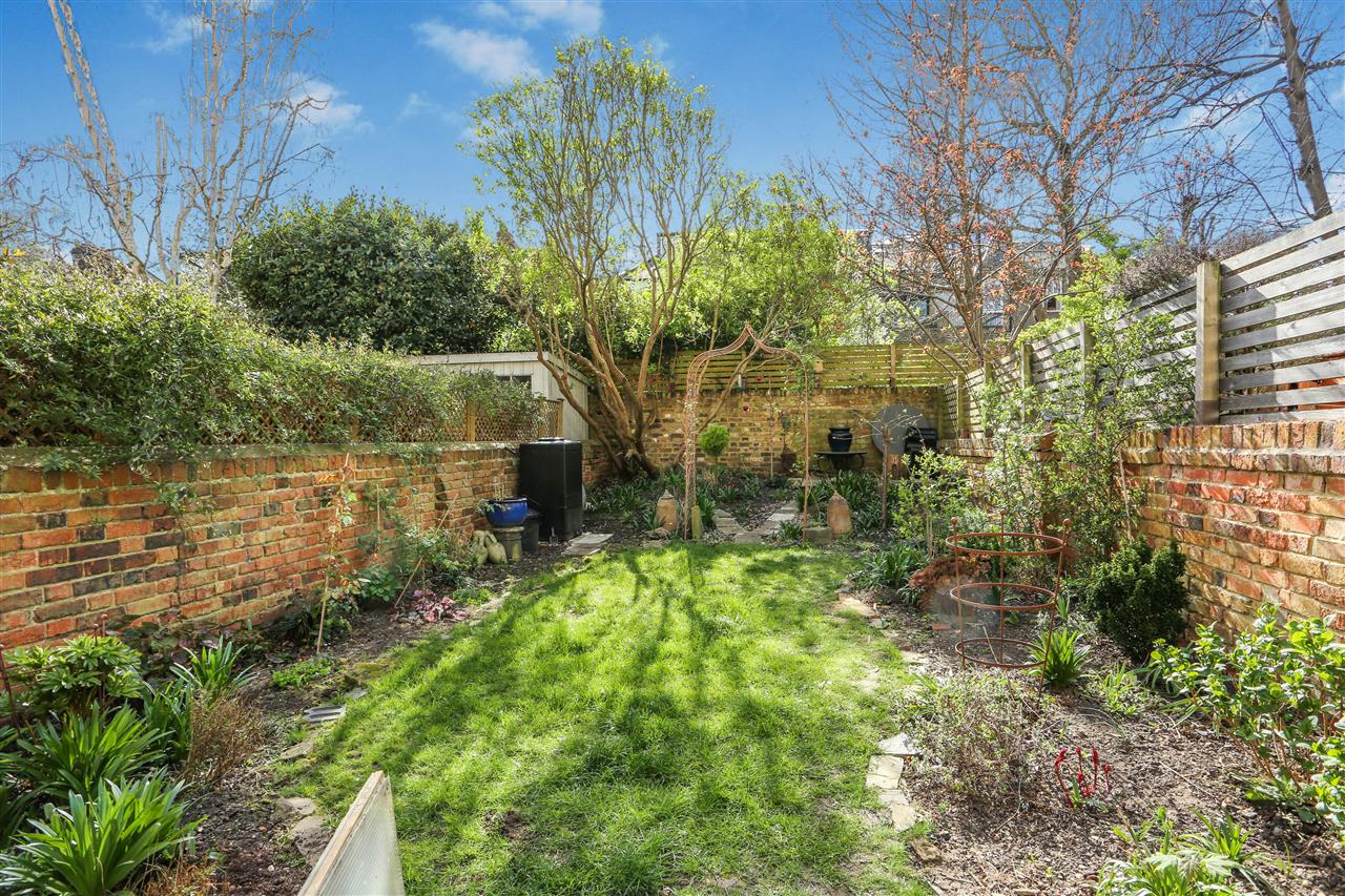 1 bed flat for sale in Huddleston Road  - Property Image 19