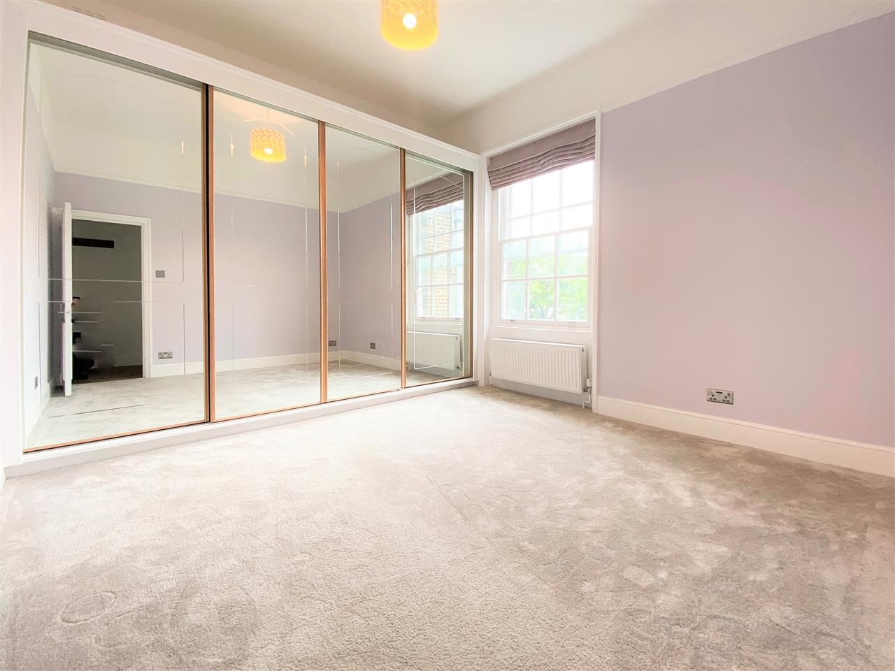 1 bed flat for sale in Camden Road  - Property Image 3