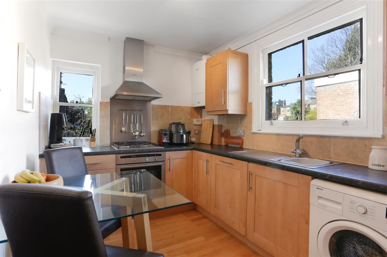 2 bed flat for sale in Mercers Road  - Property Image 10