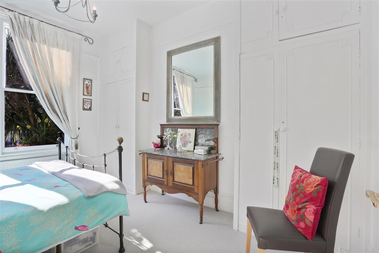 2 bed flat for sale in Mercers Road  - Property Image 11