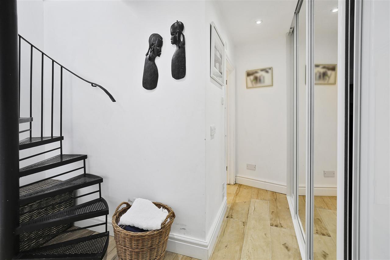 2 bed flat for sale in Carleton Road  - Property Image 8