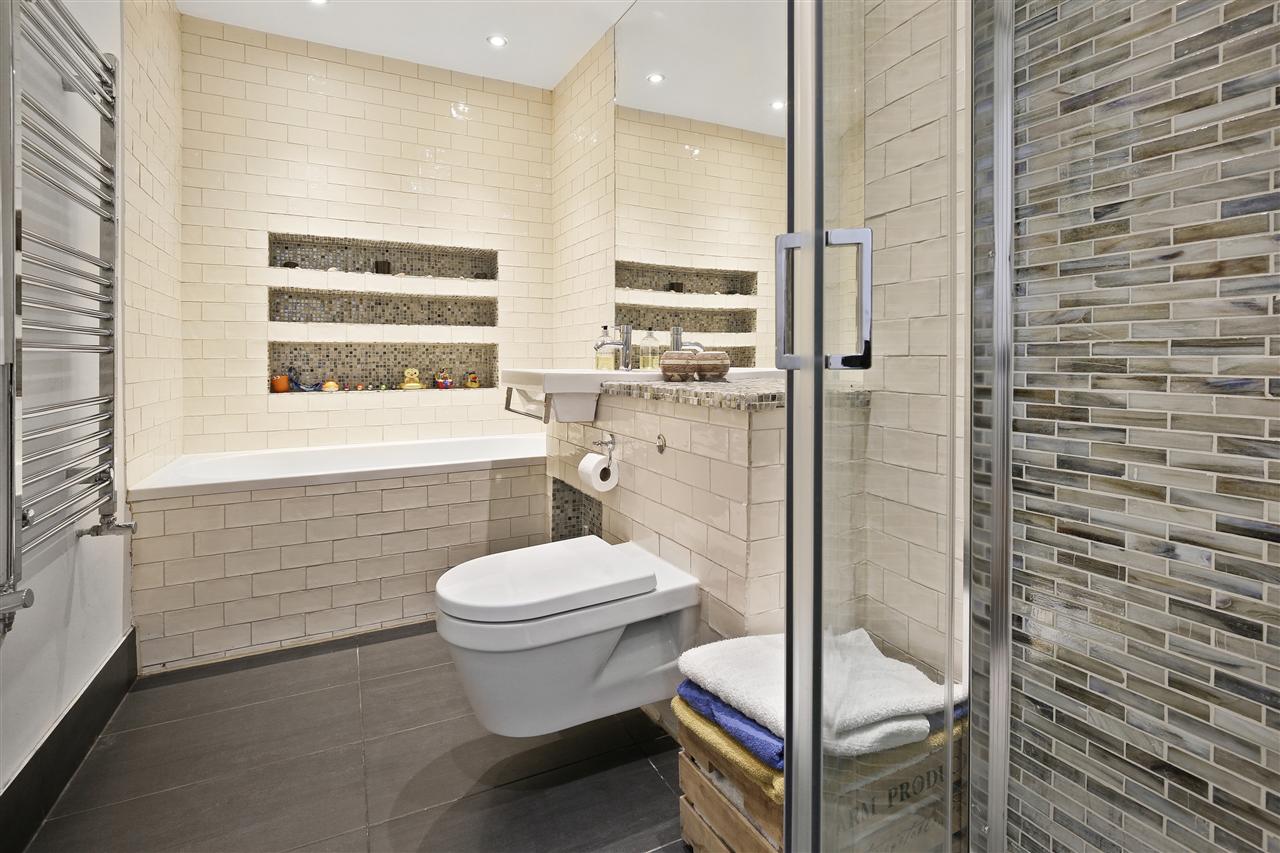 2 bed flat for sale in Carleton Road  - Property Image 19