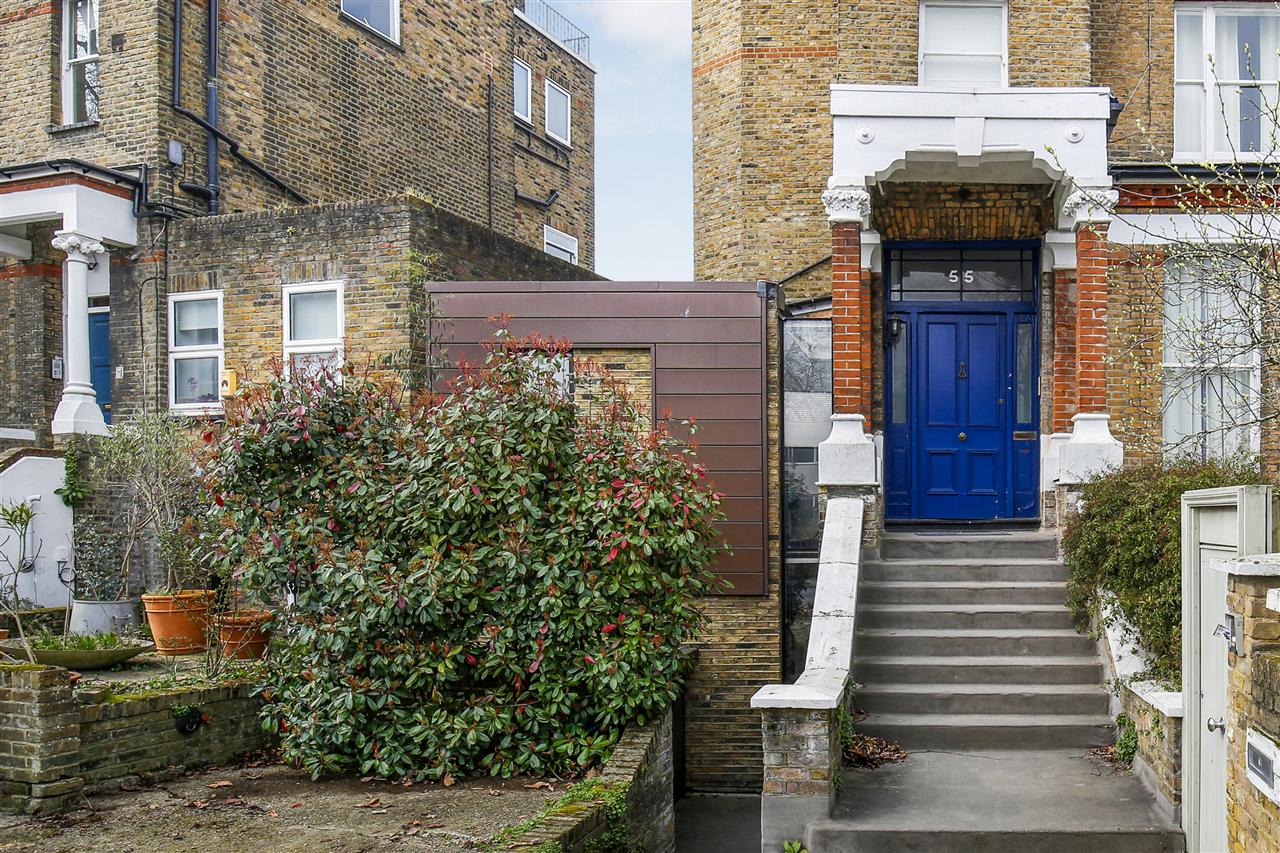 2 bed flat for sale in Carleton Road 20