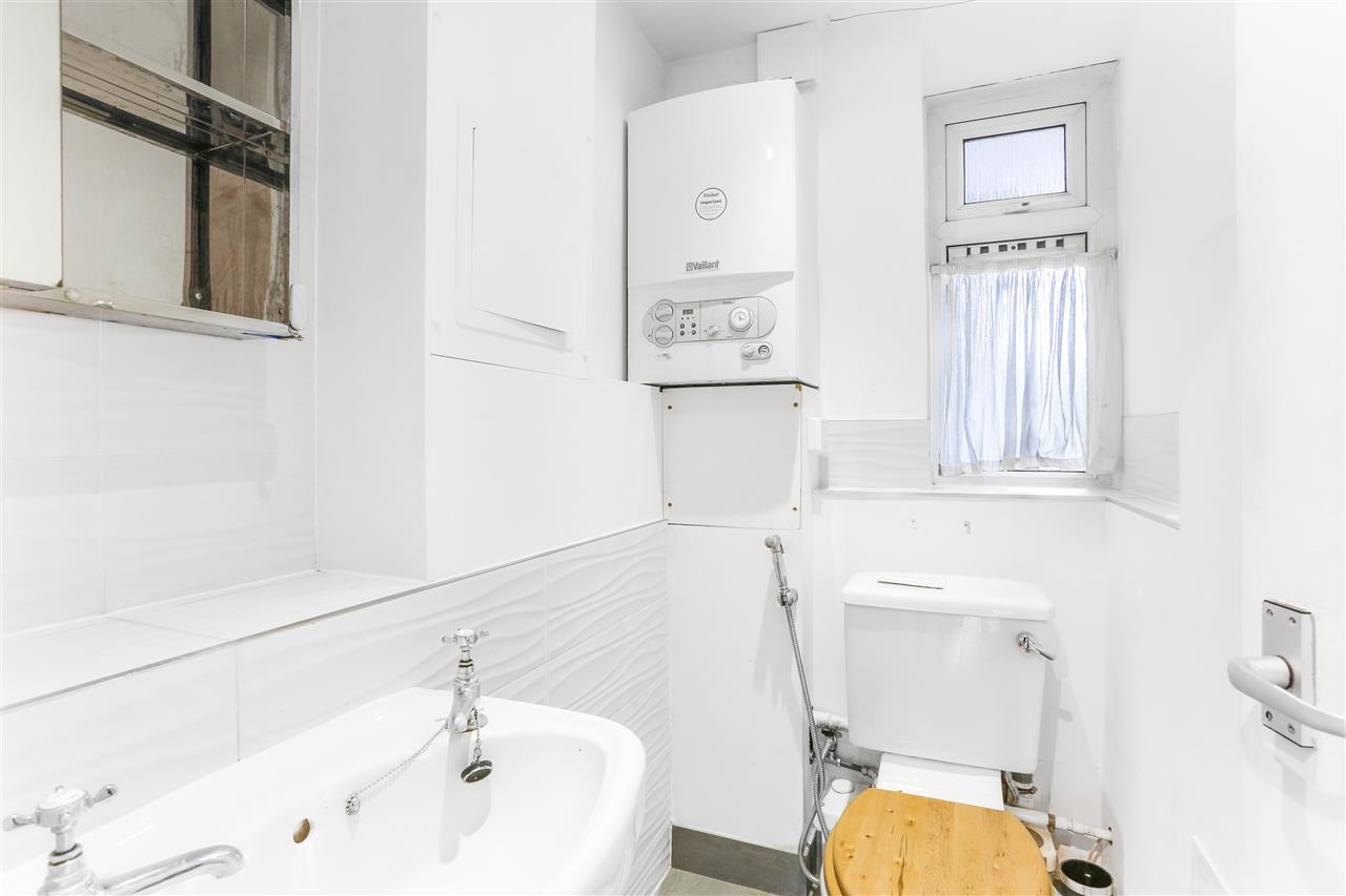 2 bed flat for sale in Dalmeny Avenue  - Property Image 13