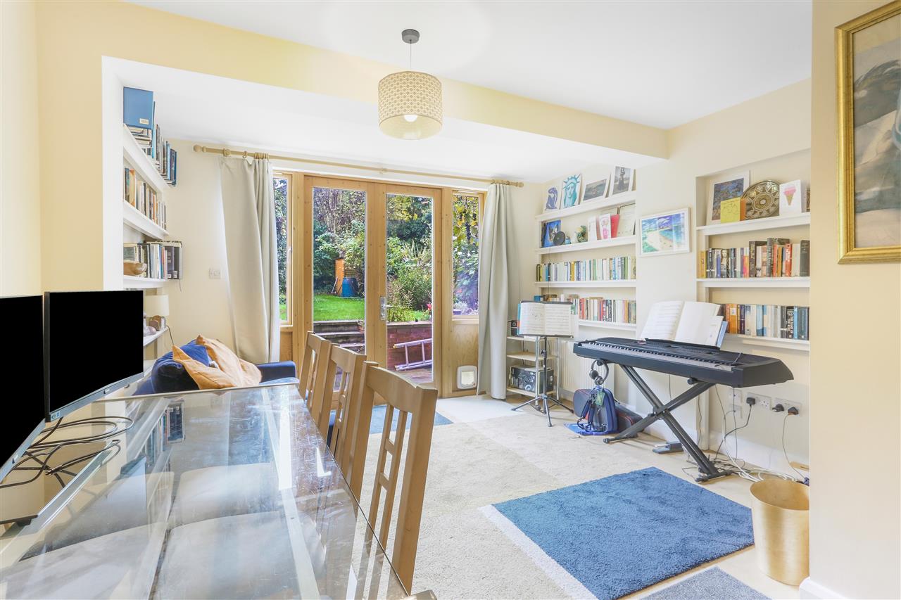 Well presented and spacious (approximately 775 Sq Ft / 72 Sq M) lower ground floor garden maisonette situated within close proximity to Tufnell Park underground station (Northern Line) together with local shops, cafes, bars, restaurants (including  Tufnell Park Tavern gastro pub) and open ...