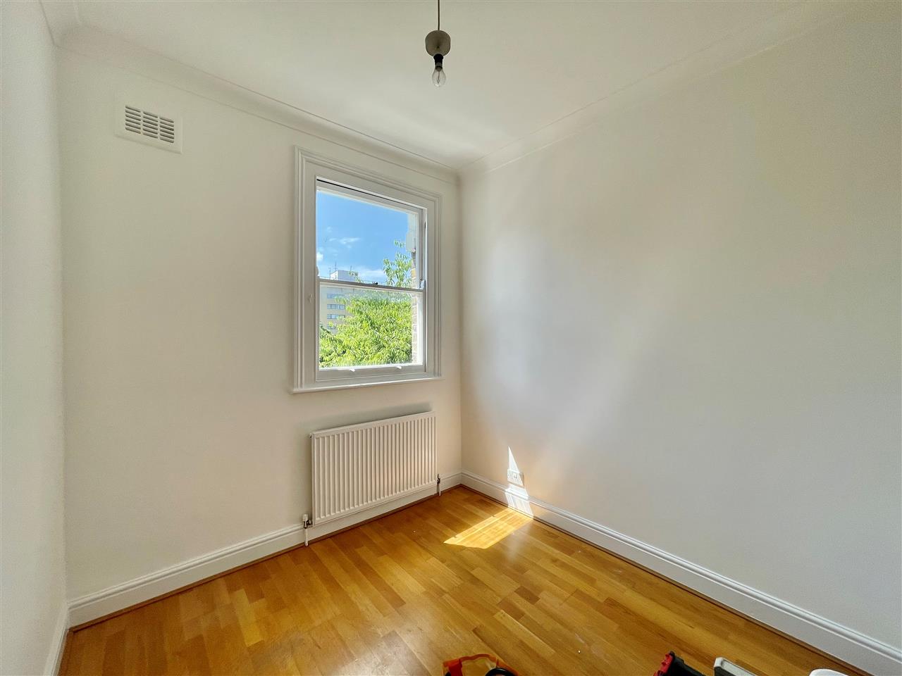 2 bed flat for sale in Tufnell Park Road  - Property Image 9