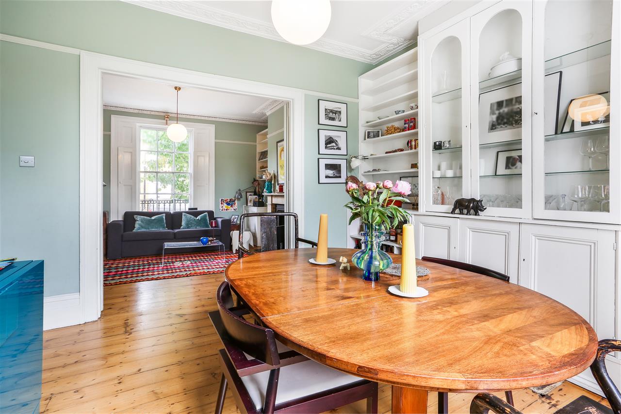 5 bed terraced house to rent 4