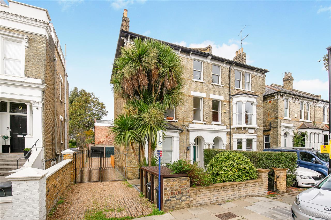 1 bed flat for sale in Mercers Road 1