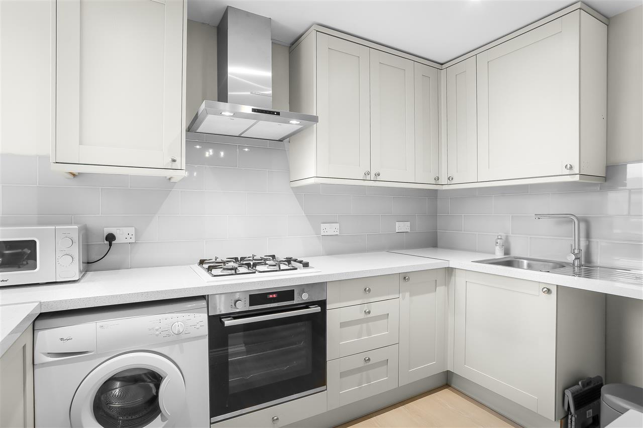 2 bed flat for sale in Tufnell Park Road 14