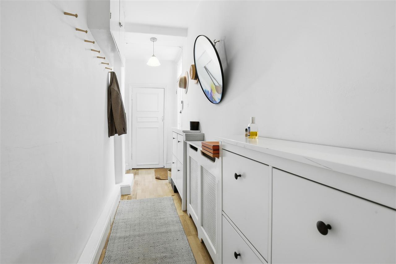 1 bed flat for sale in Montpelier Grove  - Property Image 17