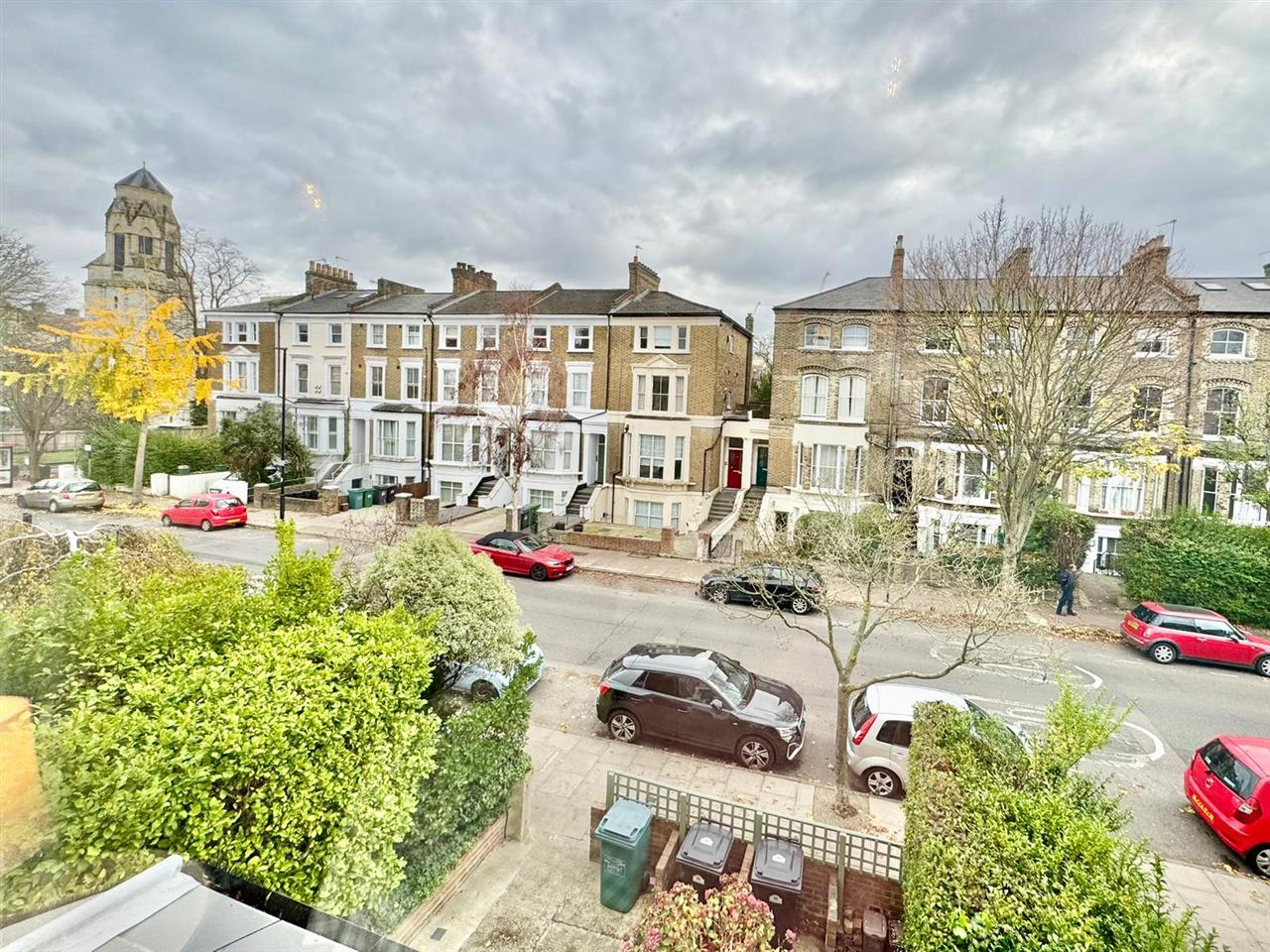 1 bed flat to rent in Tufnell Park Road 9