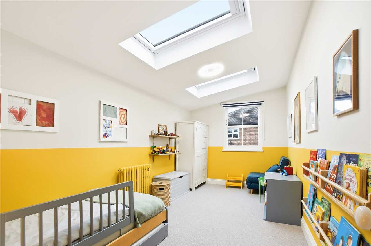 5 bed for sale in Kiver Road 12