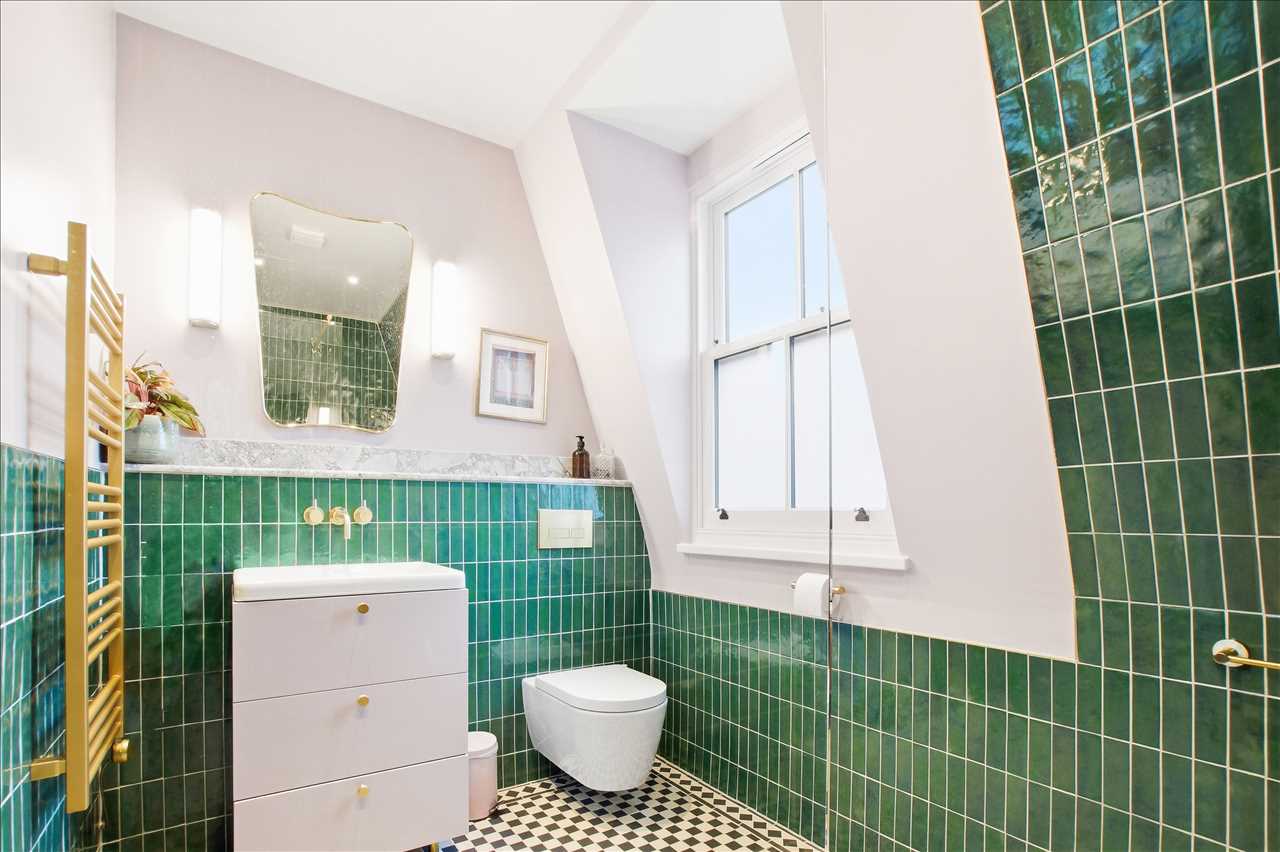 5 bed for sale in Kiver Road 15