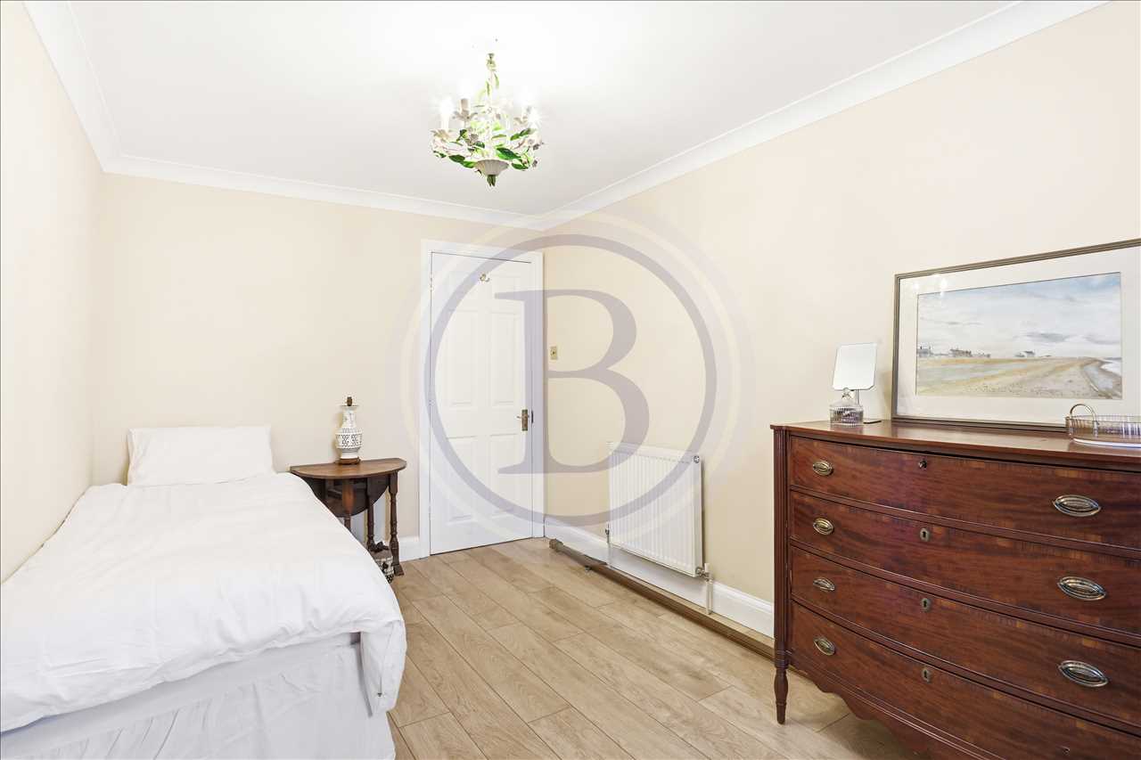 2 bed flat for sale in Goddard Place 6