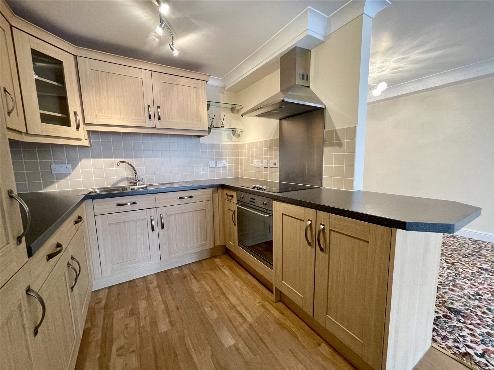 2 bed apartment for sale in St. Annes Road, Bridlington  - Property Image 4