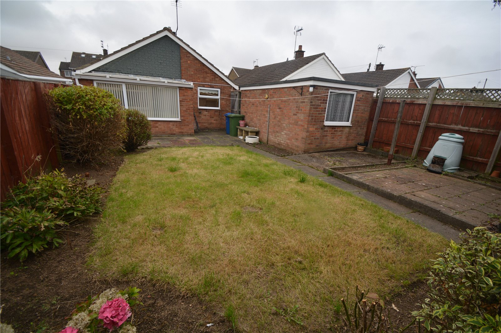 2 bed bungalow for sale in Thoresby Avenue, Bridlington  - Property Image 9