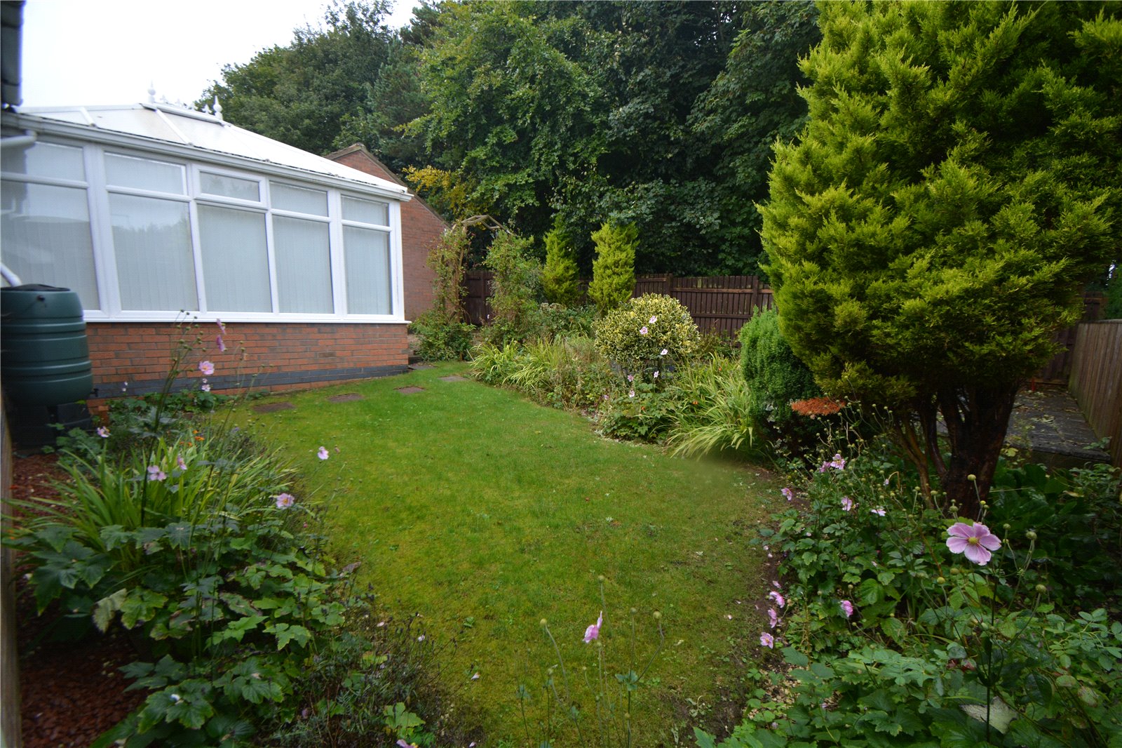 3 bed bungalow for sale in Newtondale Garth, Bridlington  - Property Image 9