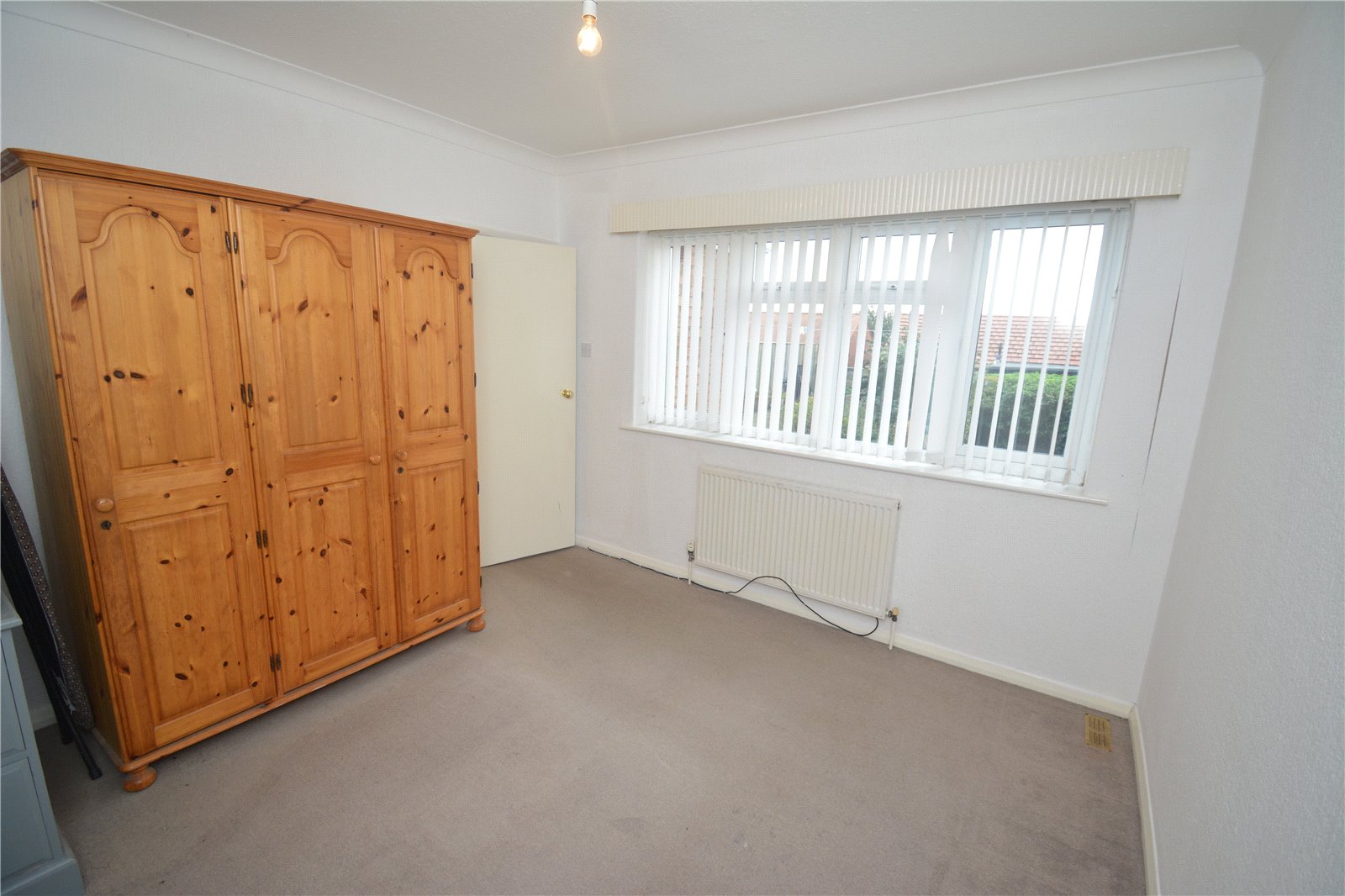 1 bed bungalow for sale in Mount Drive, Bridlington  - Property Image 4