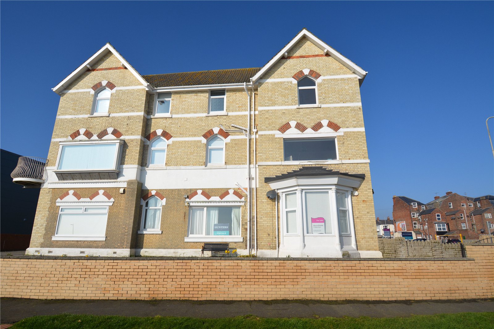 1 bed apartment for sale in York Road, Bridlington - Property Image 1