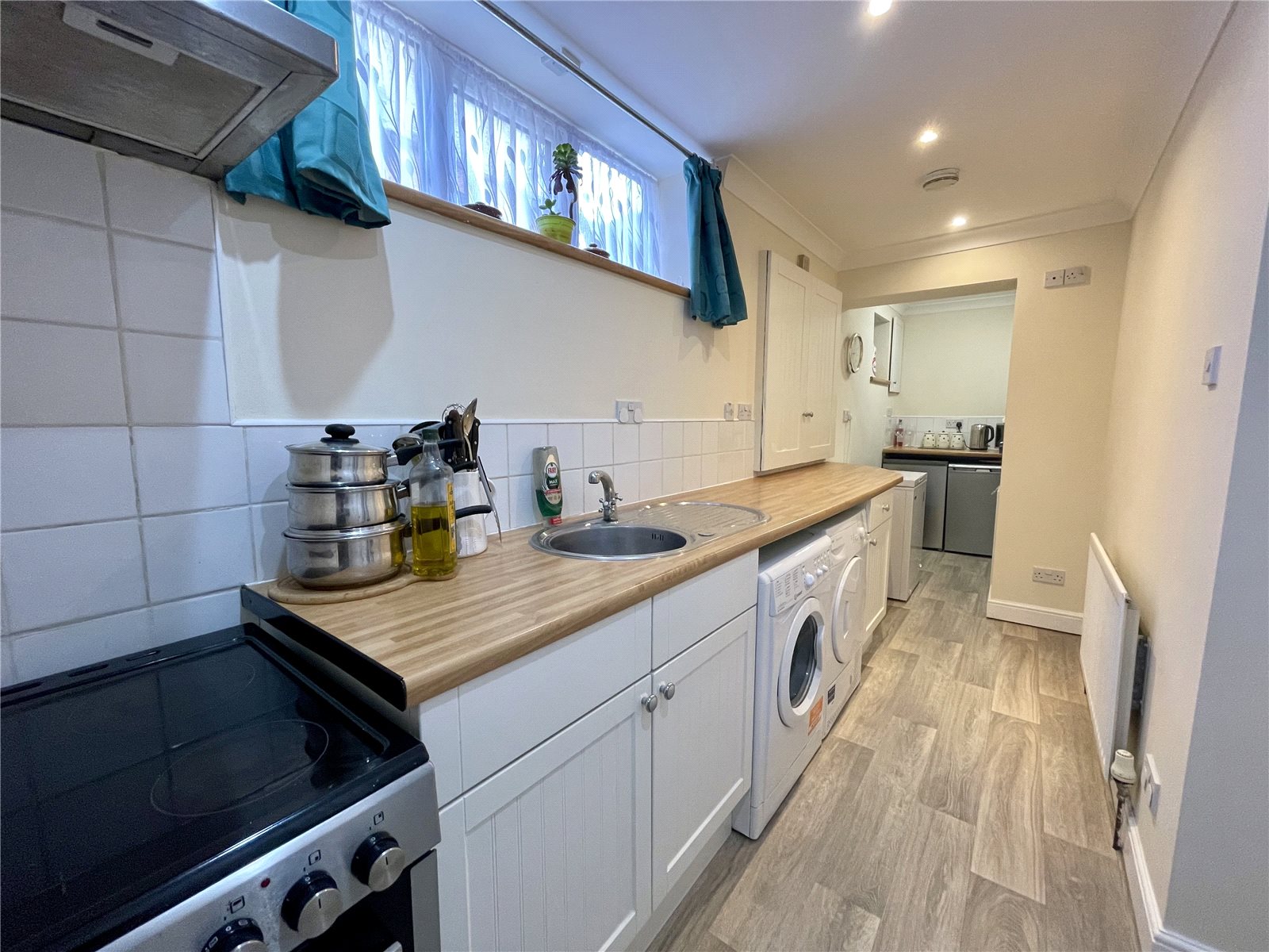 2 bed apartment for sale in Sands Lane, Bridlington  - Property Image 6
