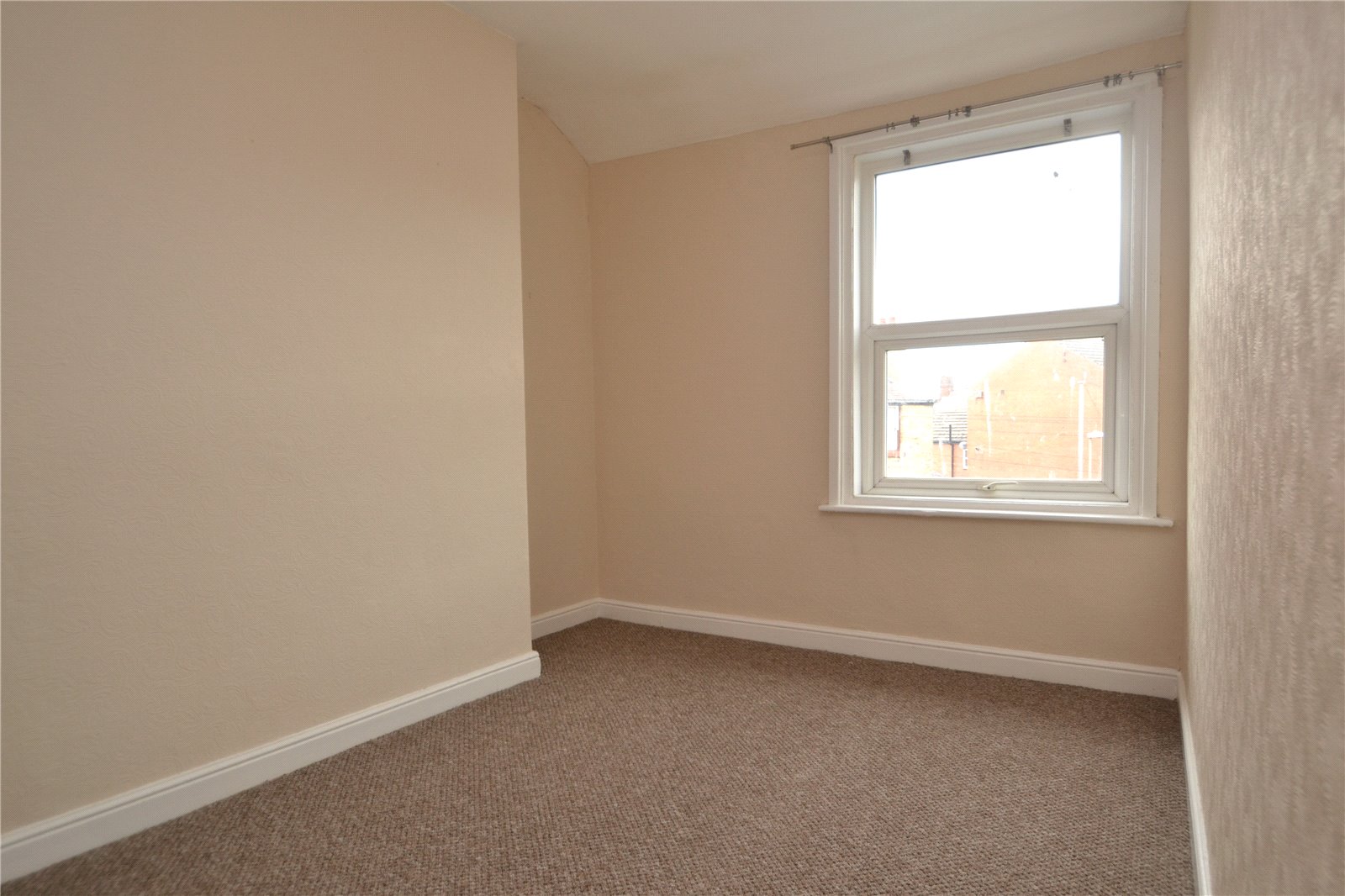 4 bed house to rent in Trafalgar Square, Scarborough  - Property Image 7